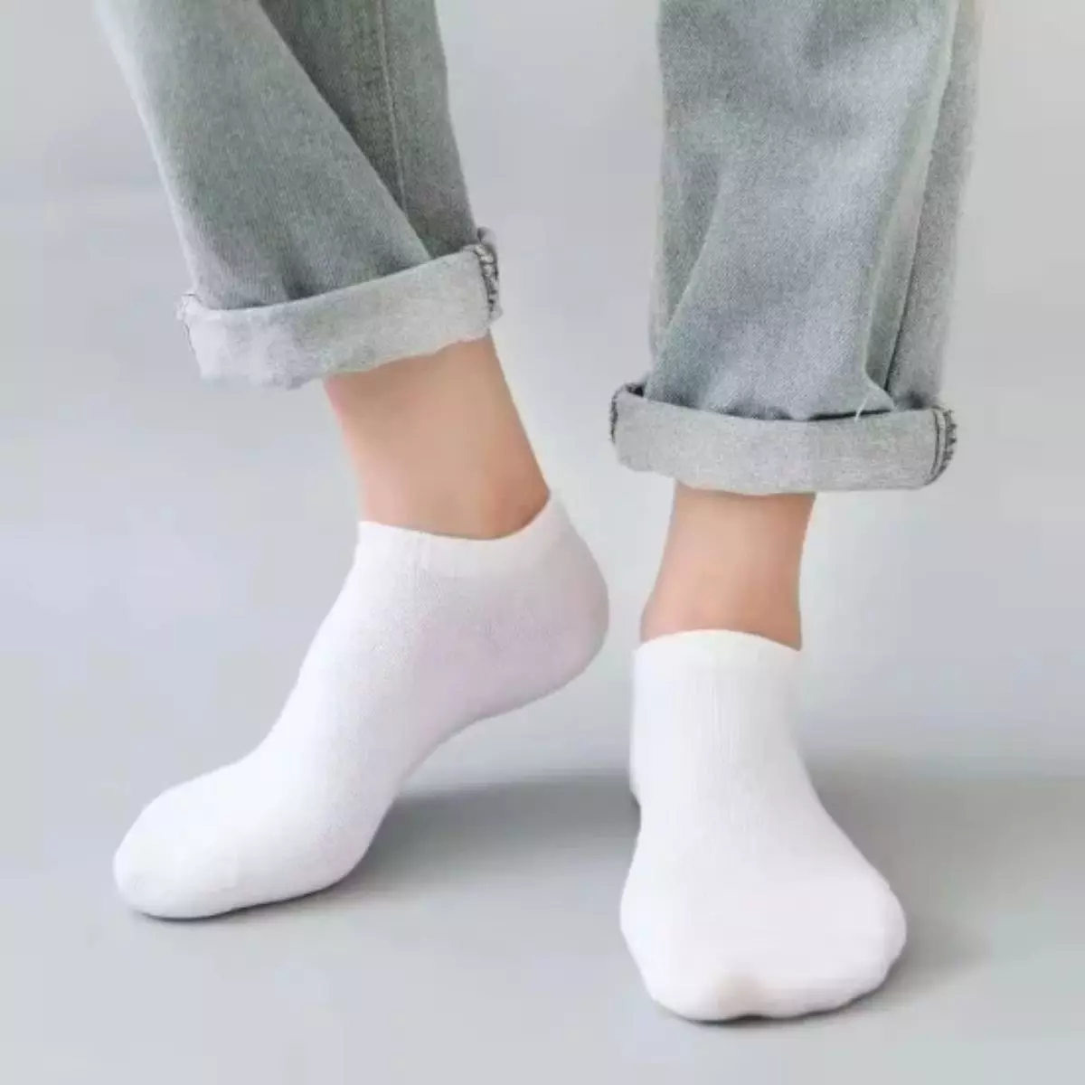 Jenis Kain yang Cocok untuk Kaos Kaki Sublimasi