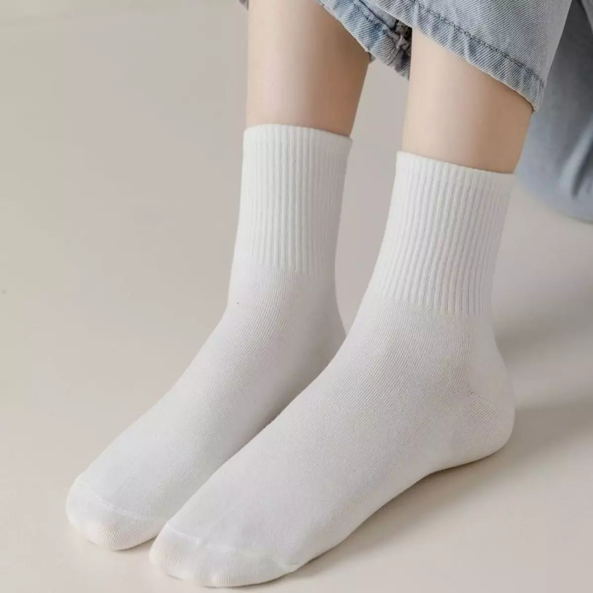 Tips Memilih Kaos Kaki Sesuai Aktivitas